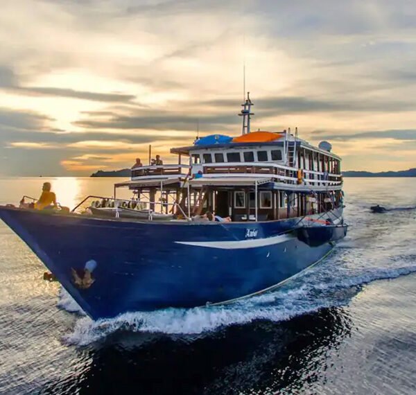 Halmahera Liveaboard vessel